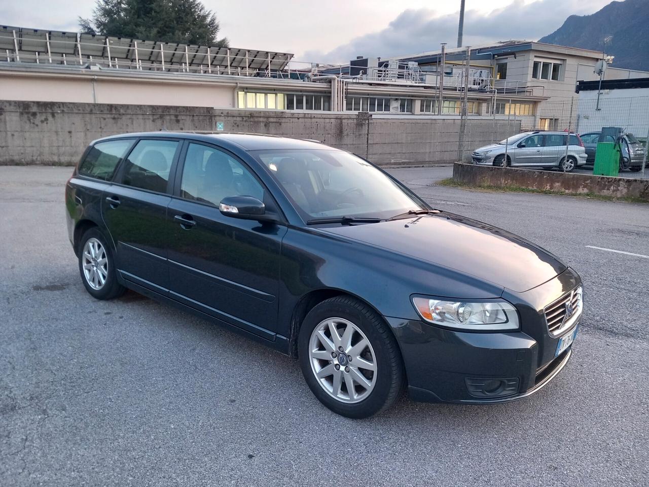 Volvo V50 2.0 D cat Summum