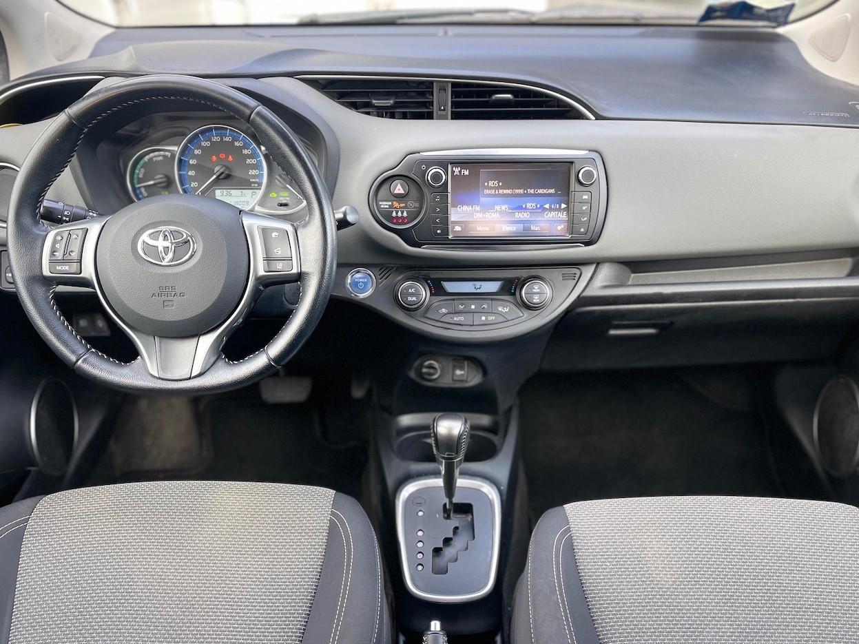 Toyota Yaris 1.5 Hybrid 75CV E6 Neo. Automatica - 2015