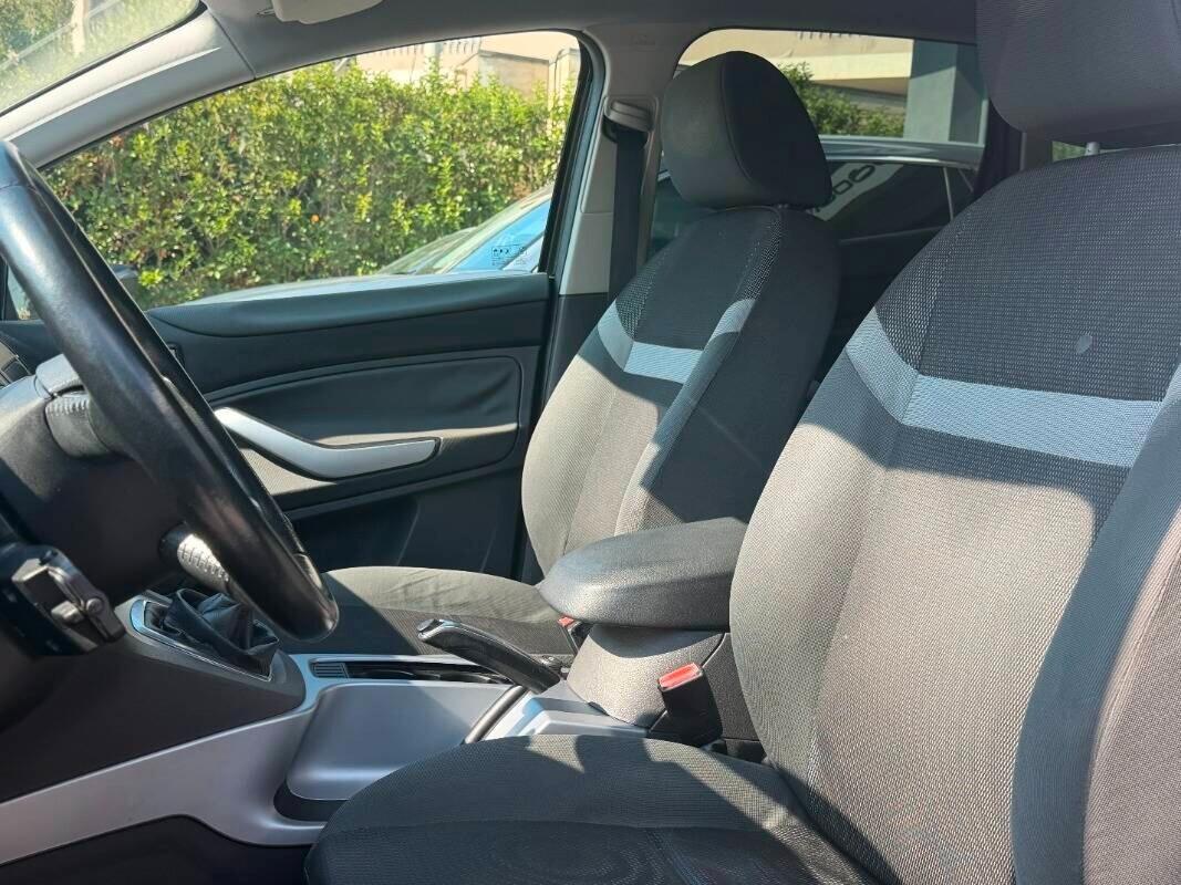 Ford Kuga Kuga+ 2.0 TDCi 140 CV 2WD DPF
