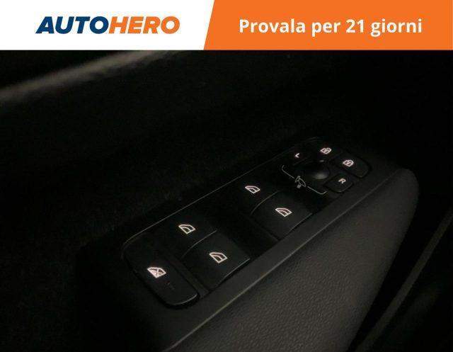 VOLVO XC40 T2 Geartronic Momentum