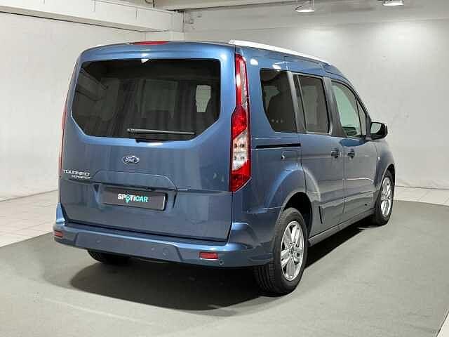 Ford Tourneo Connect 1.5 TDCi 120 CV Titanium