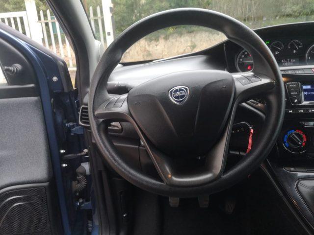 LANCIA Ypsilon 1.0 FireFly 5 porte S&S Hybrid Silver