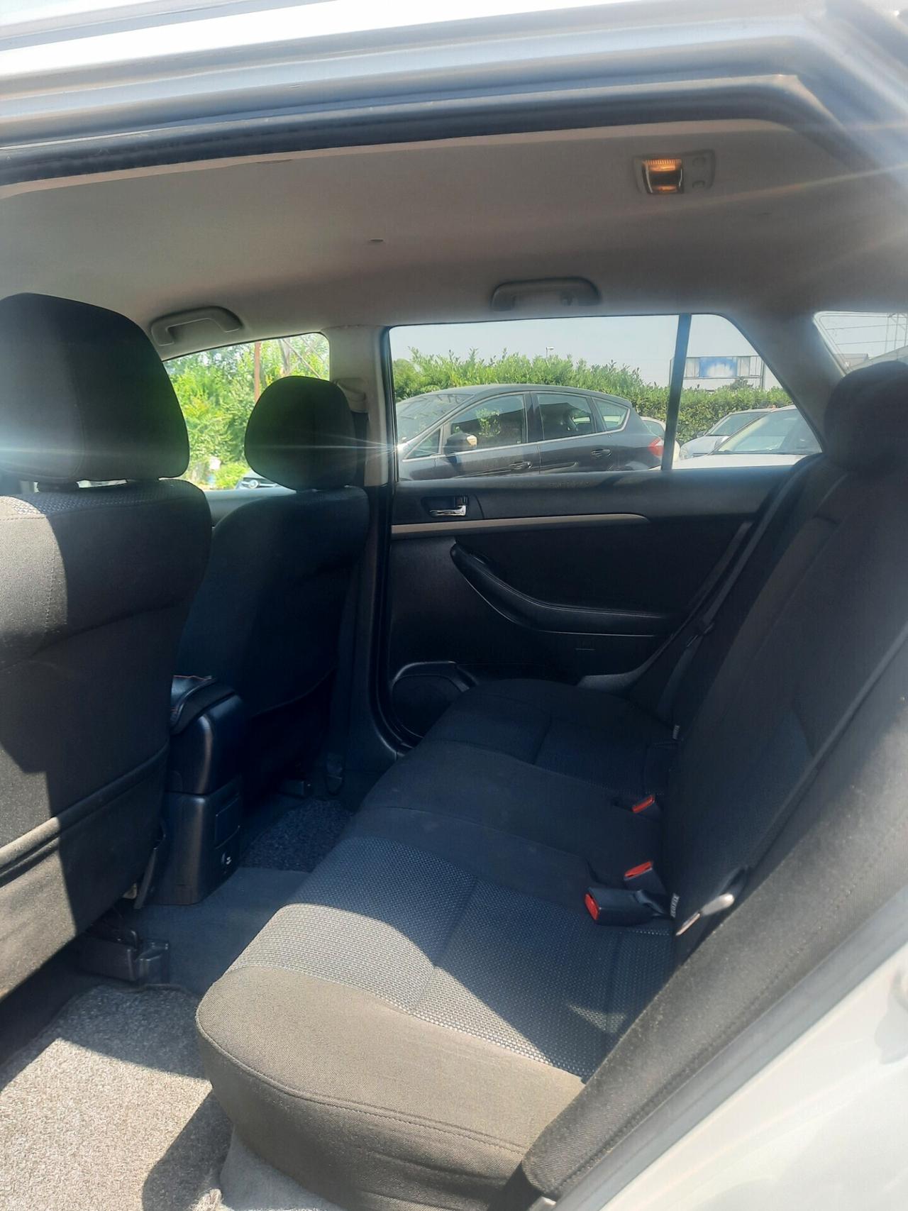Toyota Avensis 2.2 D-4D 16V Station Wagon
