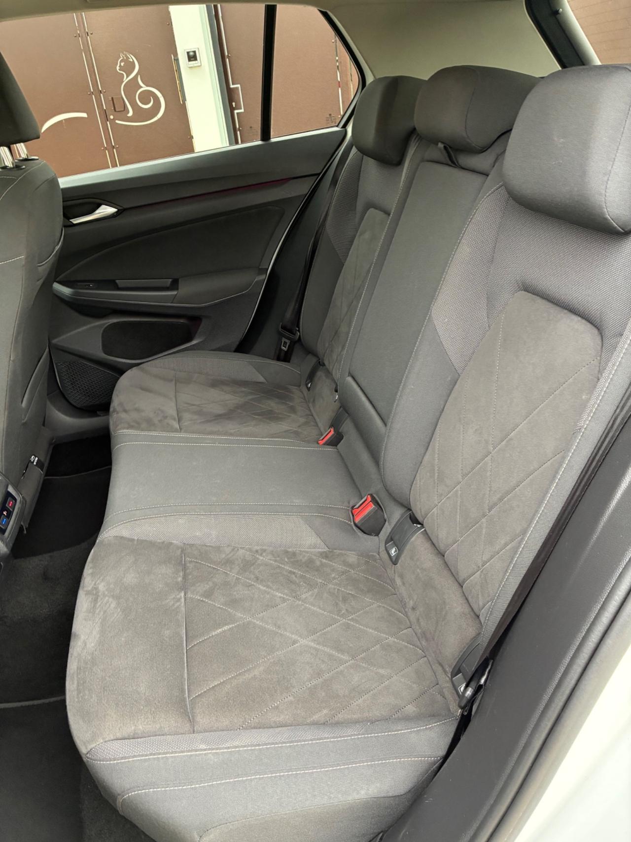 Volkswagen Golf 2.0 TDI DSG SCR Style