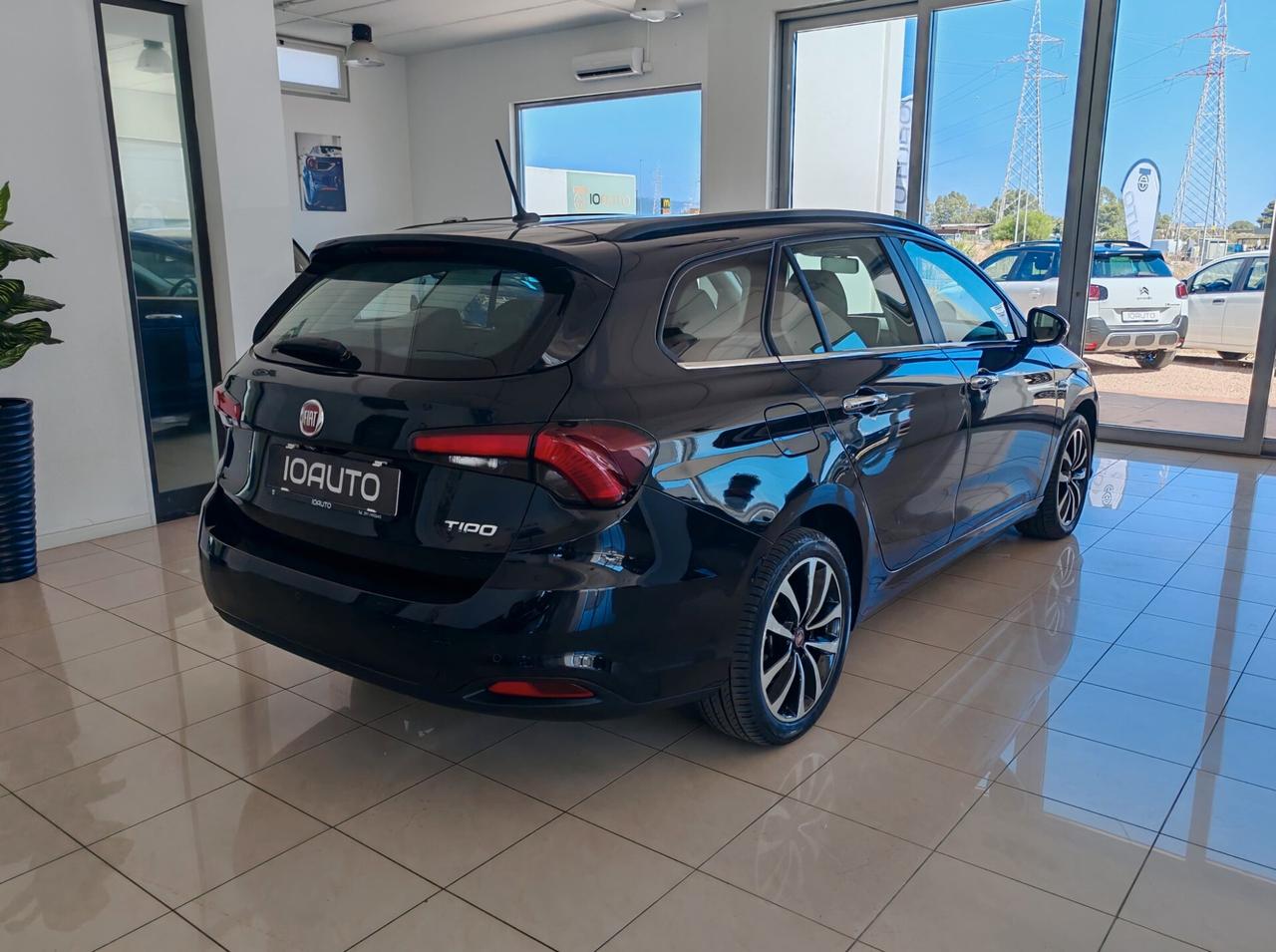 Fiat Tipo 1.6 Mjet 120cv SW Lounge 2021