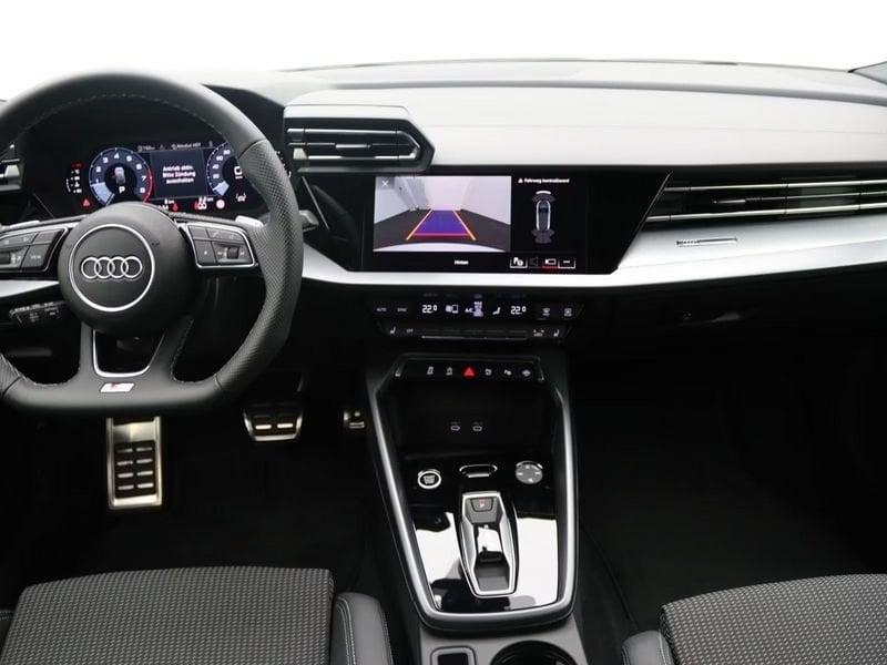 Audi A3 A3 SPB 30 TFSI S tronic S line edition Black Pack 18" Camera