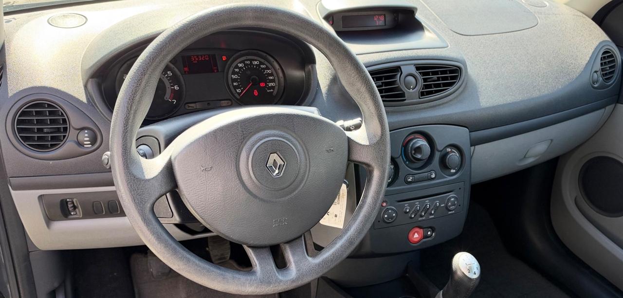 Renault Clio 1.2 Benzina 75 Cv