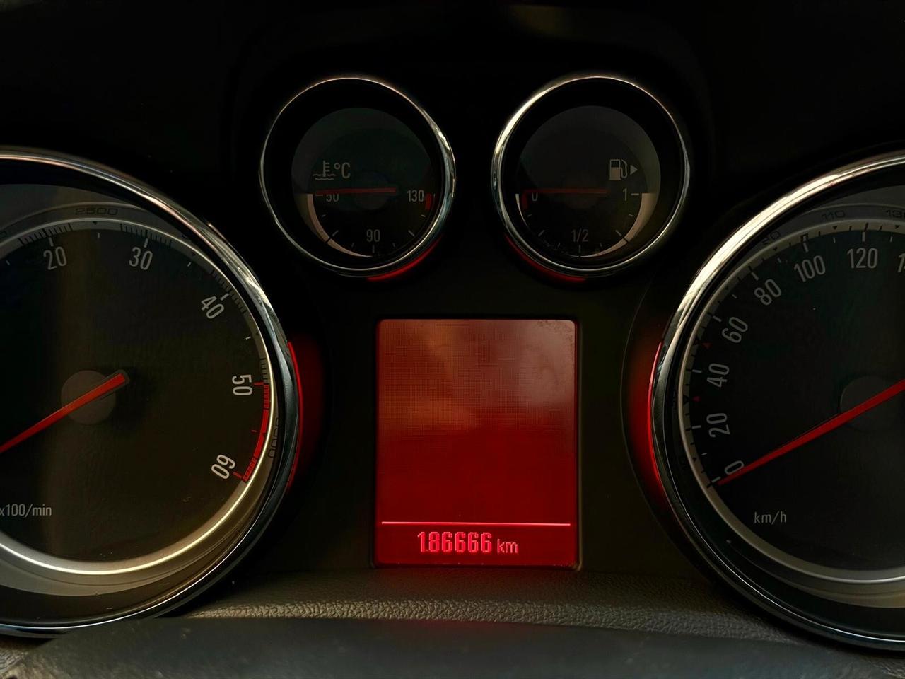 Opel Mokka 1.6 CDTI Ecotec 136CV Cosmo