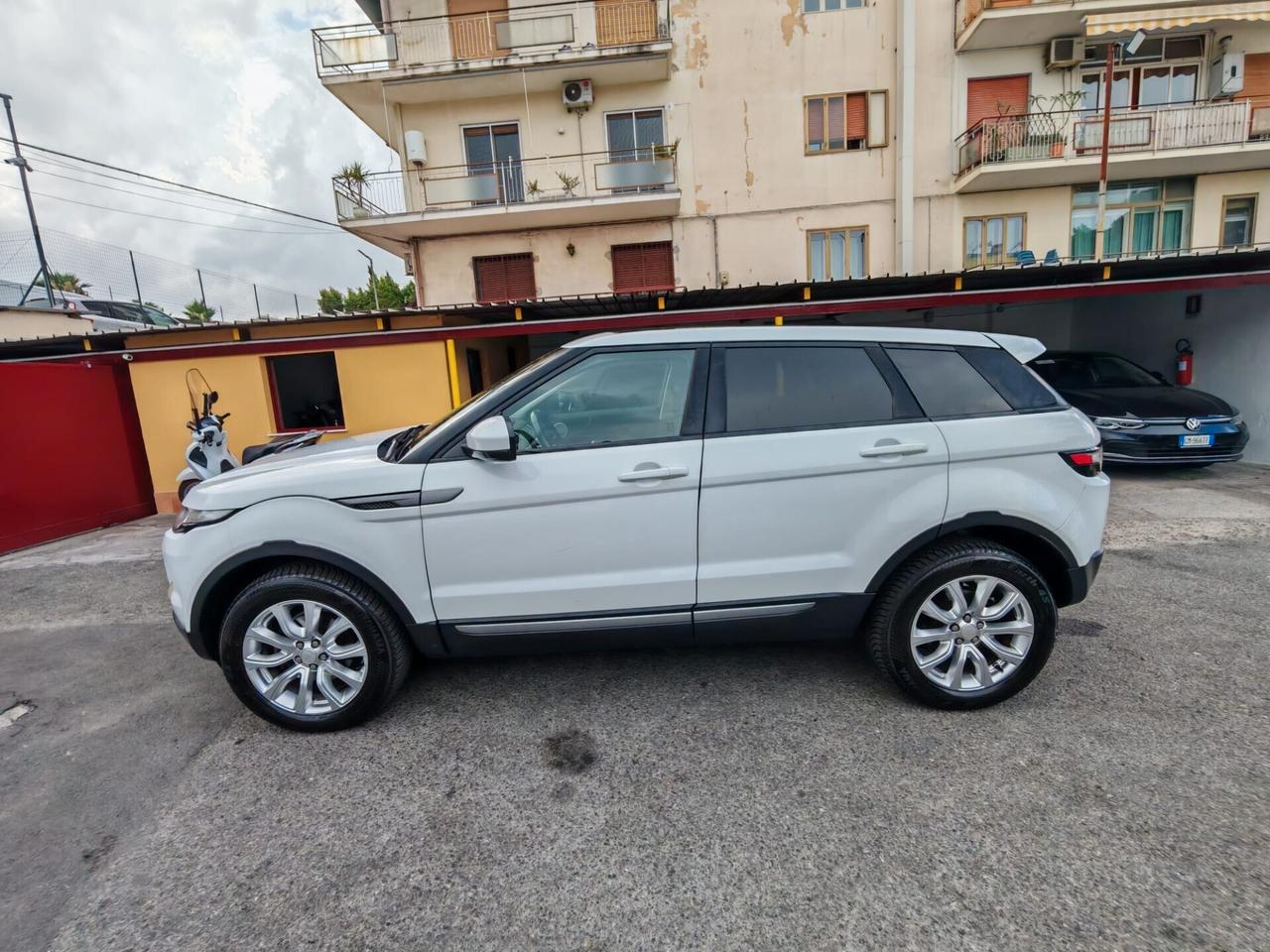 Land Rover Range Evoque 2.2 Sd4 5p. Autobiography