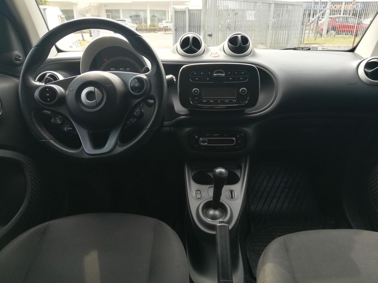 SMART - Fortwo - 70 1.0 twinamic Youngster - NEOPATENTATI - FINANZIABILE - PERMUTE