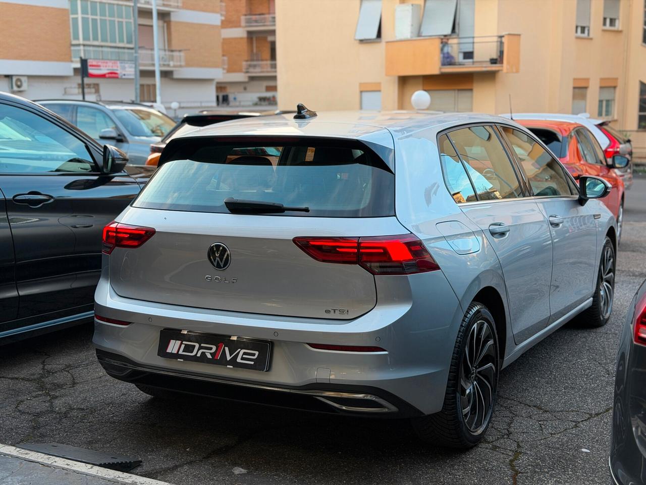 VOLKSWAGEN Golf 8ª serie Golf 1.5 eTSI 130 CV ...