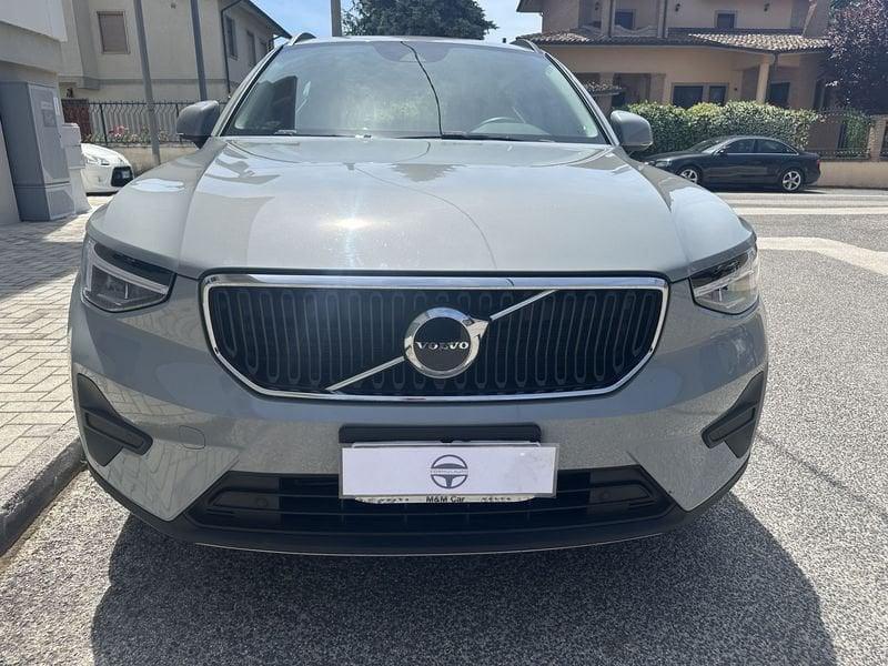 Volvo XC40 T2 automatico Essential