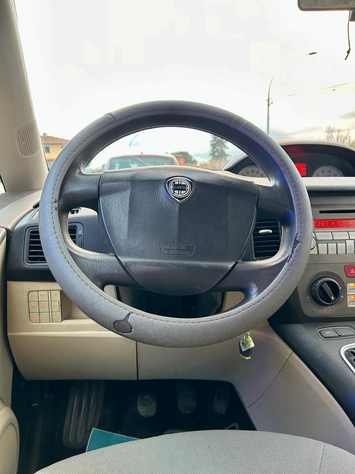 Lancia MUSA 1.3 Multijet 16V 90 CV Platino Plus