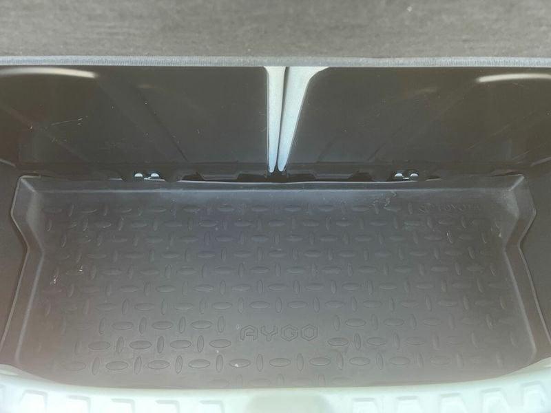 Toyota Aygo 1.0 VVT-i x-cool