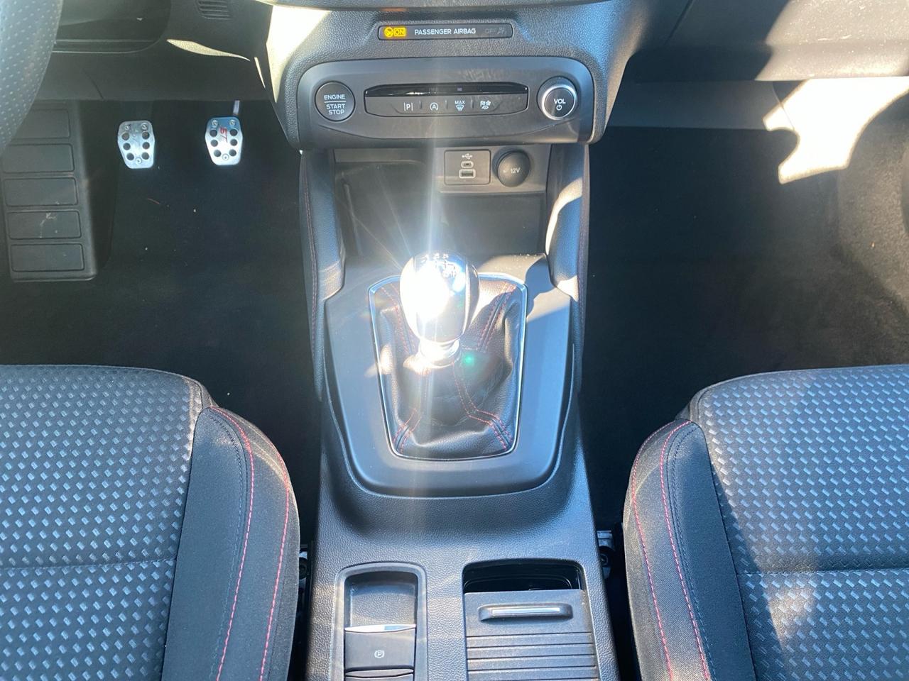 FORD Focus V 2022 - Focus 1.0t ecoboost h ST-Line X 125cv