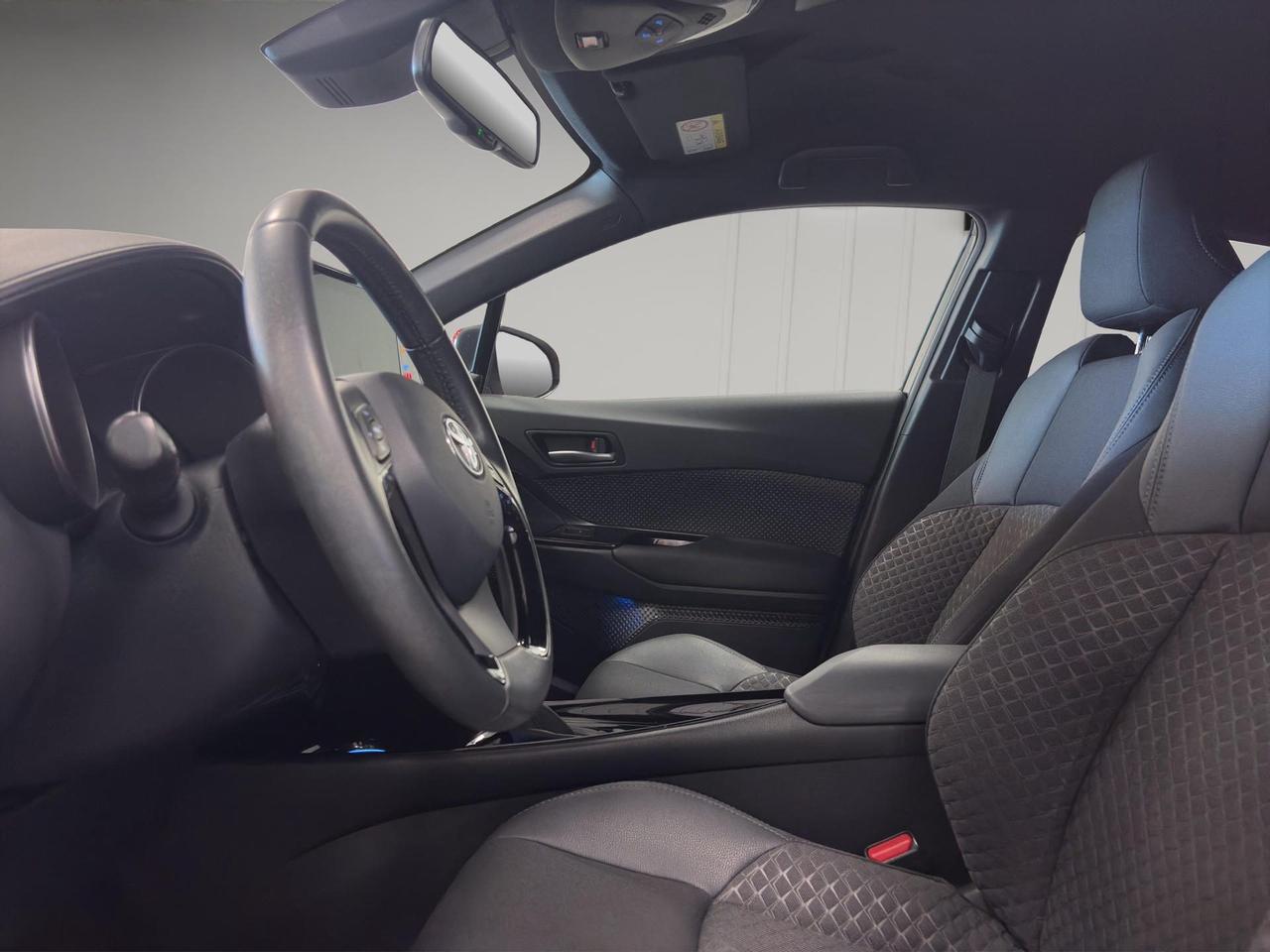 Toyota C-HR 1.8h Trend e-cvt