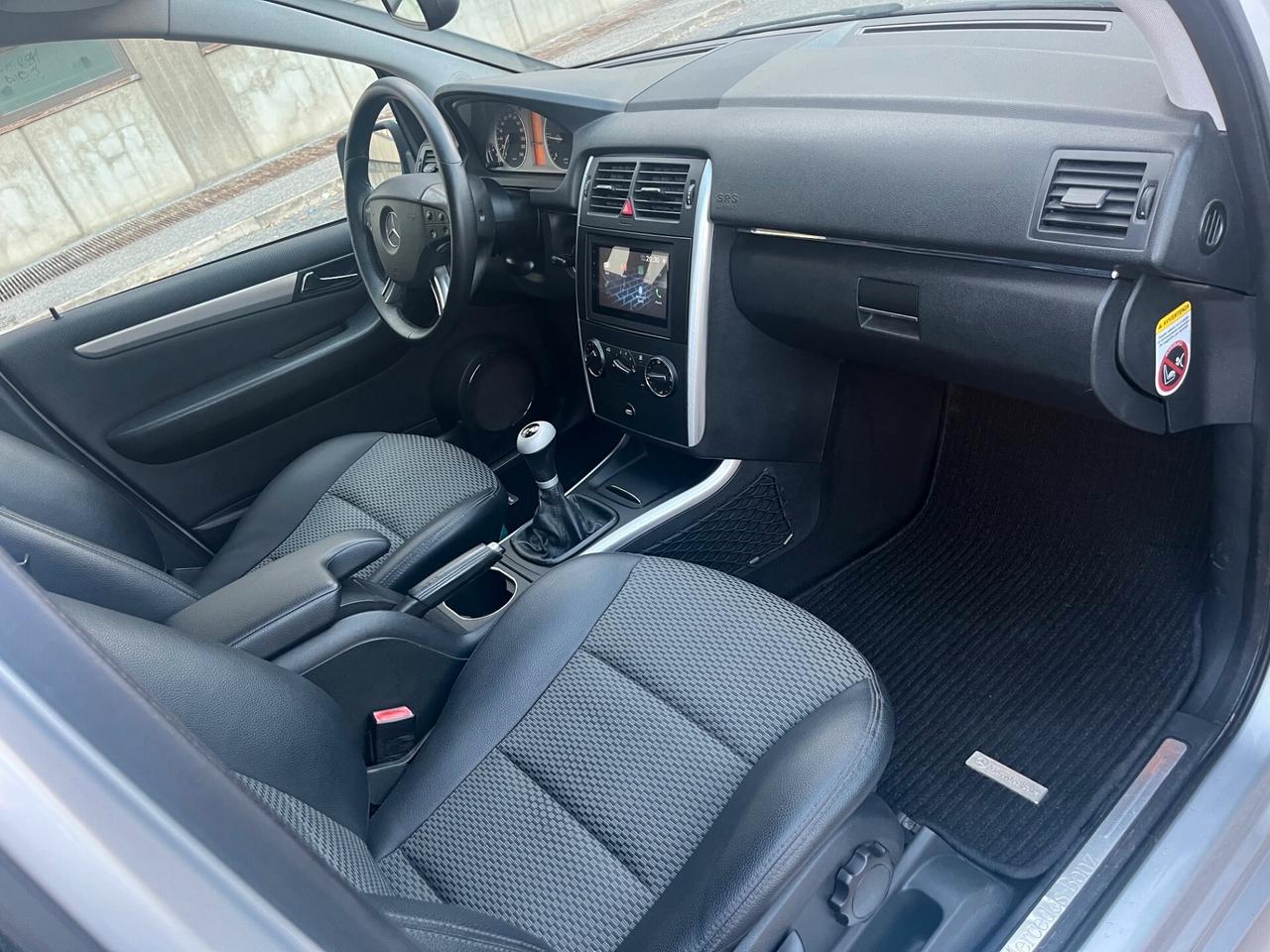Mercedes Benz Classe B 180 CDI Sport