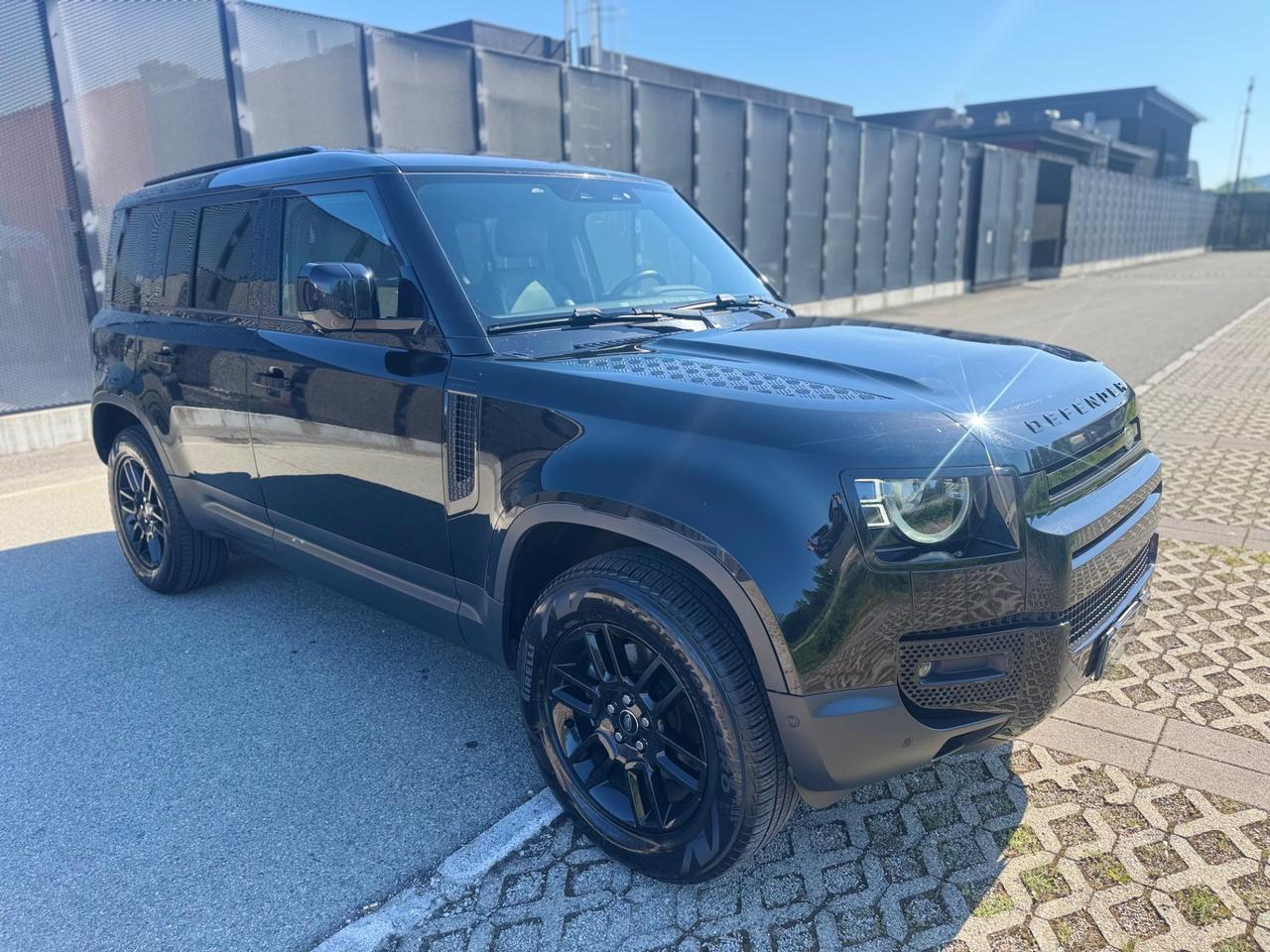 LAND ROVER DEFENDER AUTOCARRO PREZZO + IVA