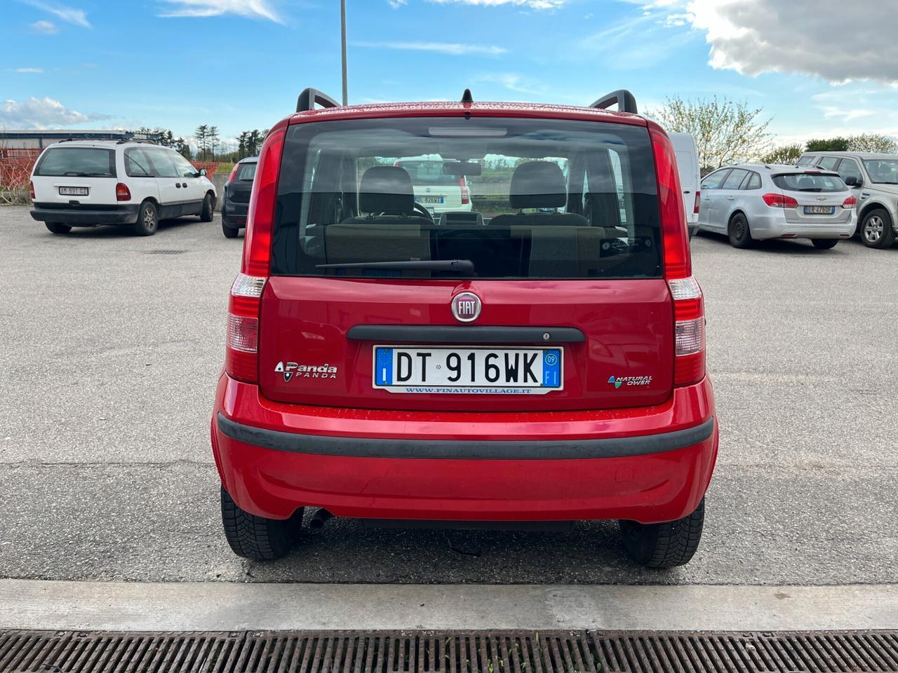 Fiat Panda 1.2 Dynamic Natural Power CON SOLI 99798 KM ADATTA AI NEOPATENTATI UNICO PROPRIETARIO