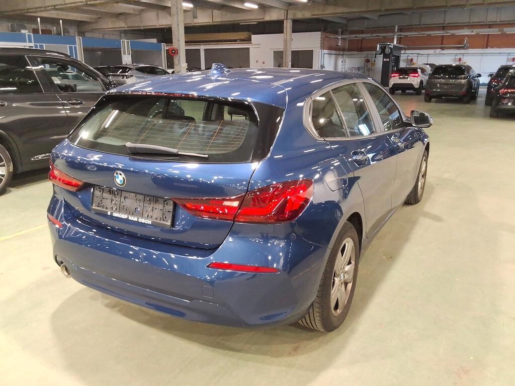 BMW 116D 115CV 6M. BUSINESS ADVANTAGE ( FARI LED - BMW DIGITAL COCKPIT - CRUISE - SPORT INTERIOR - NAVI - MIRROR - PDC )