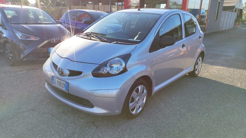 Toyota Aygo  Aygo 1.0 12V VVT-i 5 porte