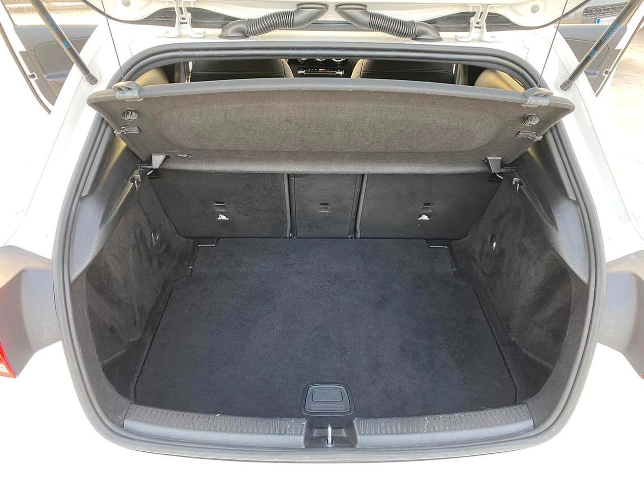 Mercedes-benz A 180 d Automatic Business Extra 2019