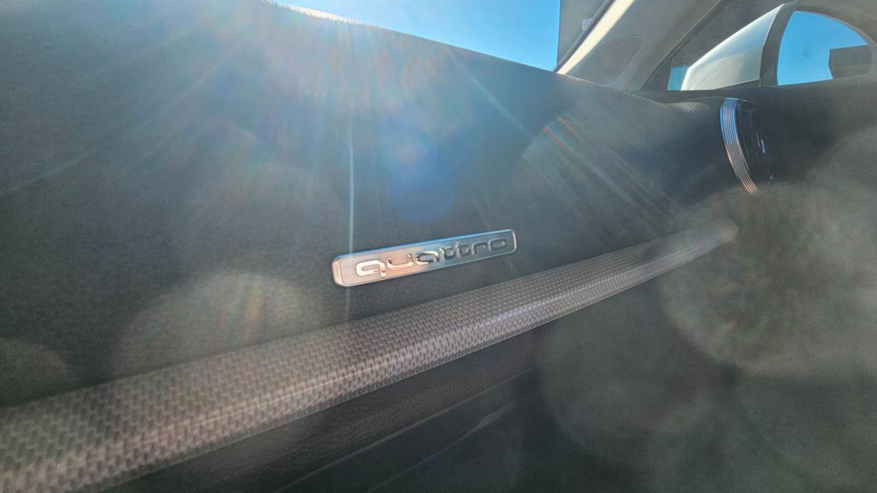 Audi A3 2.0 TDI 150 CV clean diesel quattro Ambition