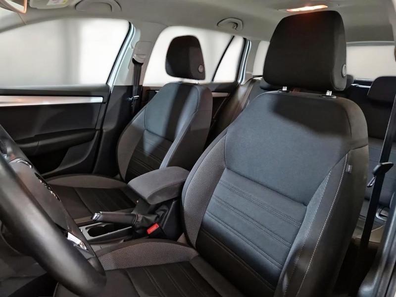 SKODA OCTAVIA WAGON 1.6 TDI EXECUTIVE