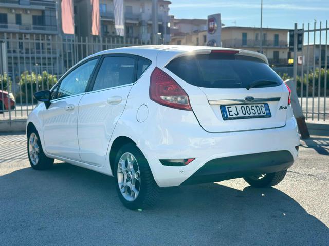 FORD Fiesta 1.6 TDCi 95 CV 5p. Titanium NUOVA!