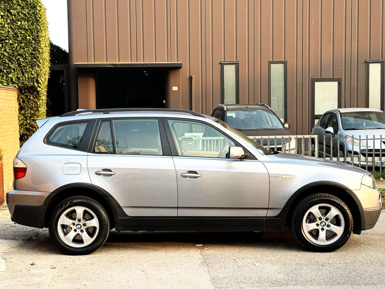 BMW X3 2.0d X-Drive-Pelle,Navi,Xeno-Garanzia-2009