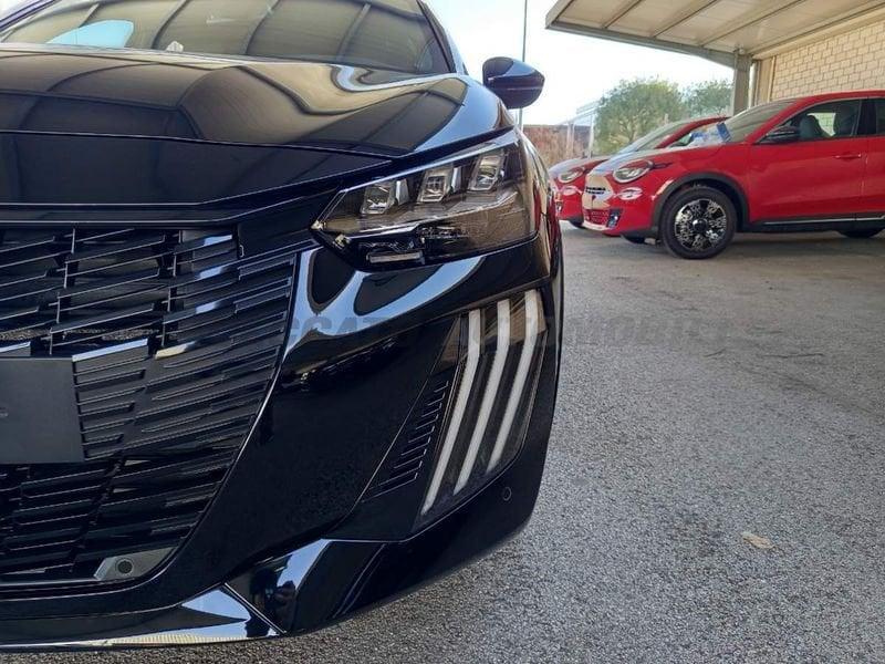 Peugeot 208 208 1.2 hybrid GT 136cv e-dcs 6