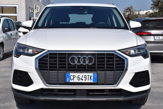 AUDI Q3 35 TDI S tronic Business