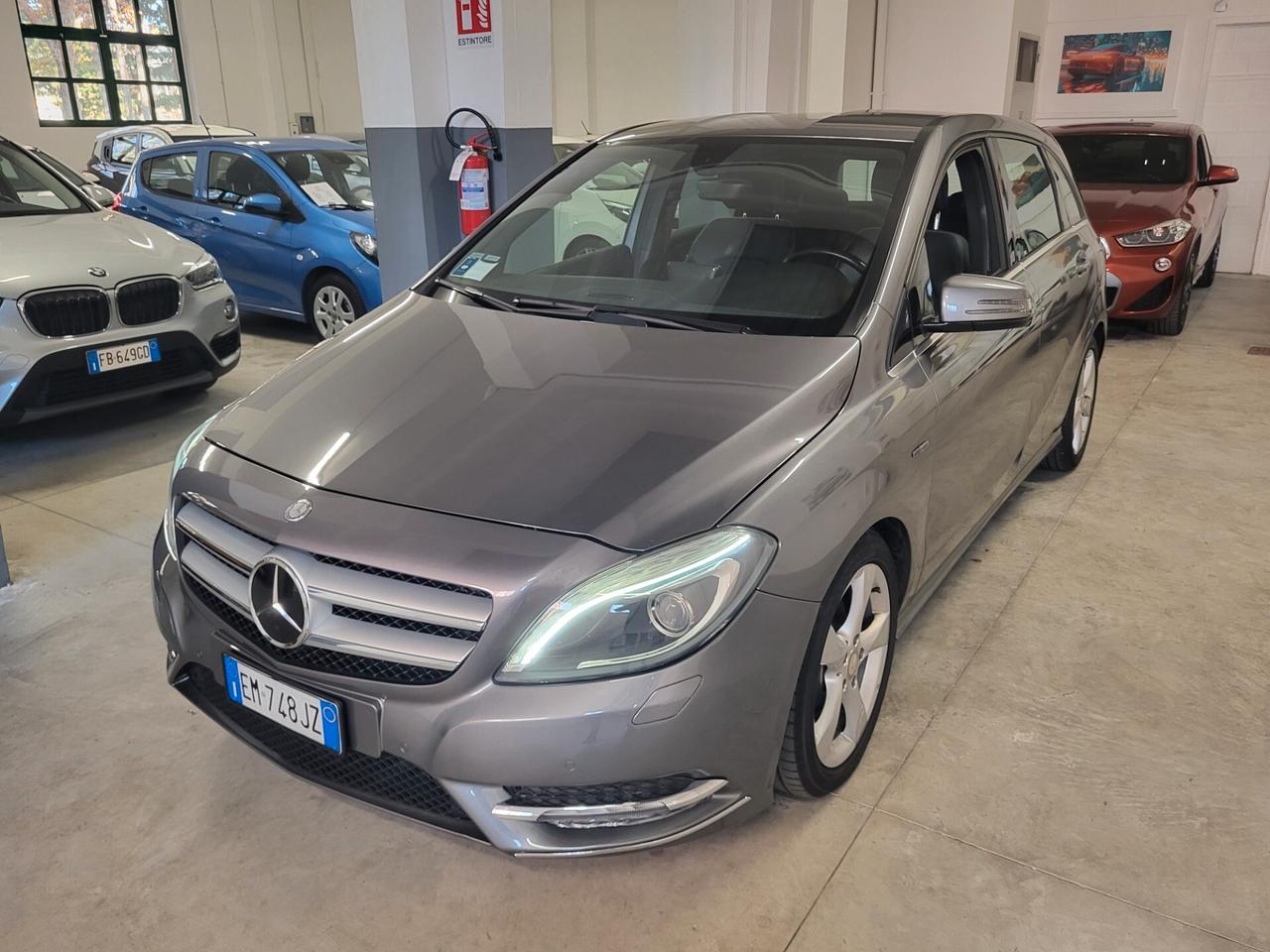 Mercedes-benz B 200 BlueEFFICIENCY Premium PREZZO REALE! UNICO PROPRIETARIO!! AUTOMATICA!