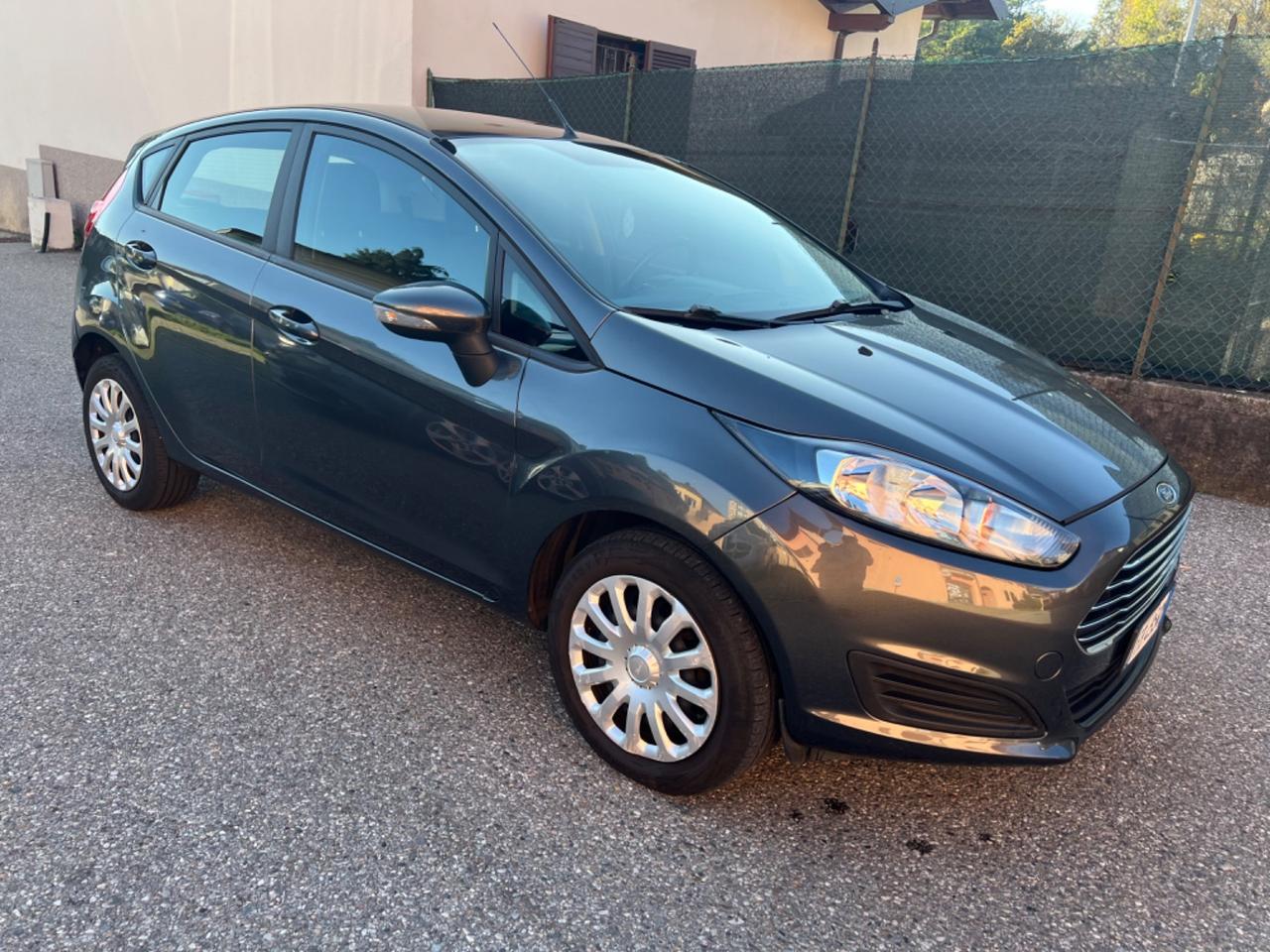 Ford Fiesta 1.4 5 porte Bz.- GPL