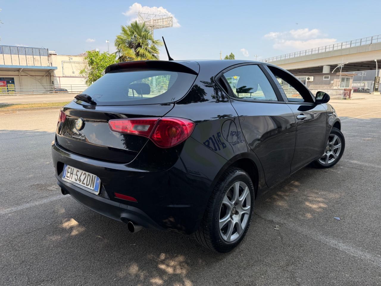 Alfa Romeo Giulietta 2.0 JTDm-2 140 CV Progression Full Perfett