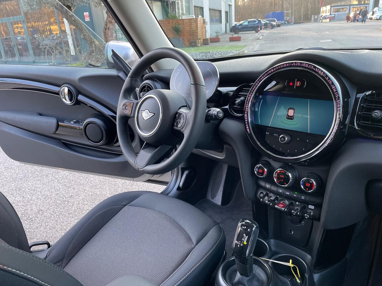 Mini Mini 1.5 Cooper Camden*Automatik*Solo 1500km*Pari al nuovo*