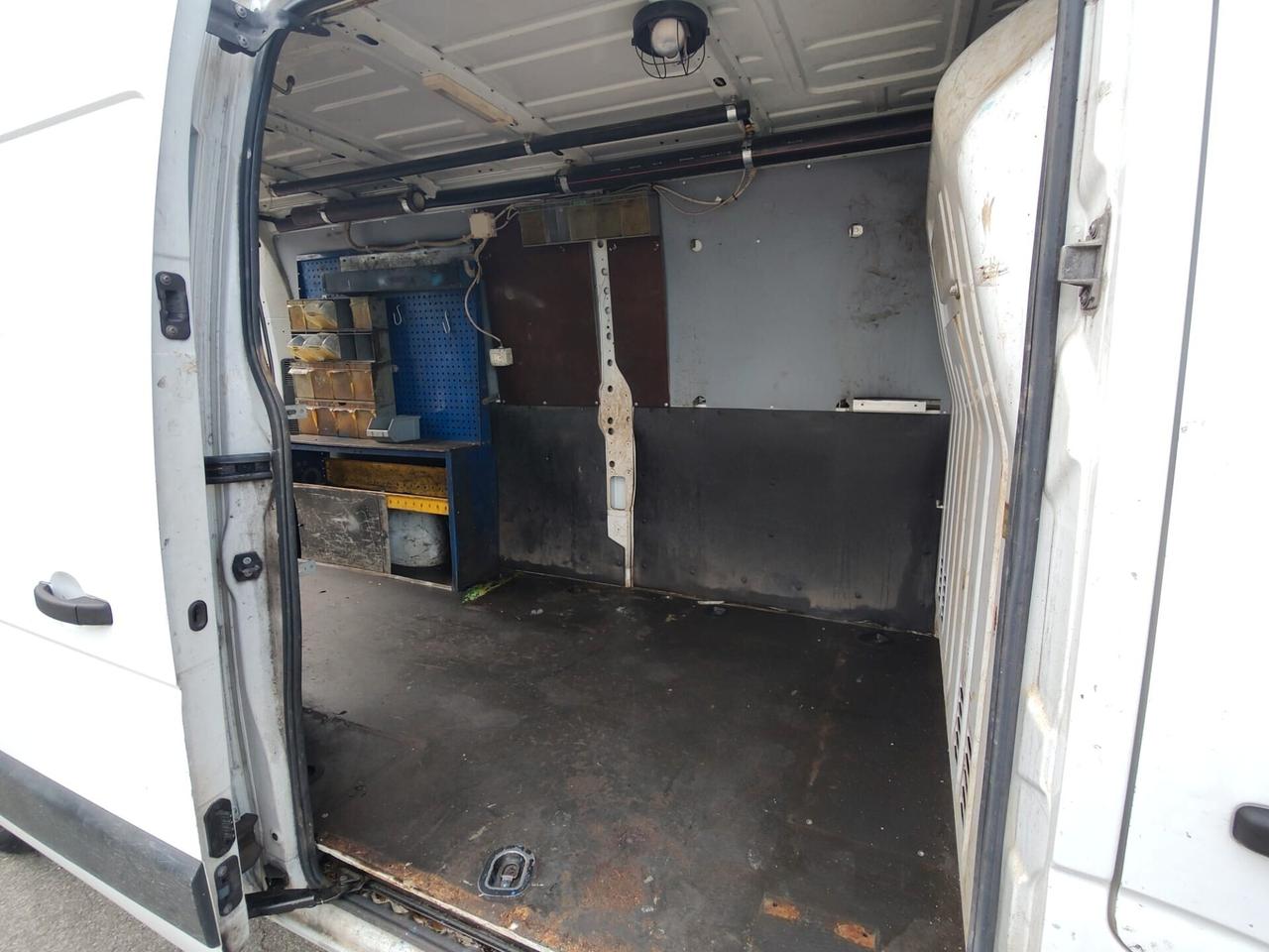 Renault Master T35 2.3 dci 125cv L3H2, EURO 5A, ATTREZZATO COME OFFICINA MOBILE