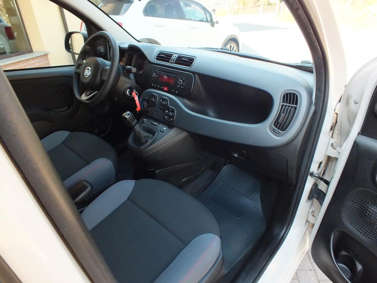 FIAT PANDA 1.2 70 CV EASY