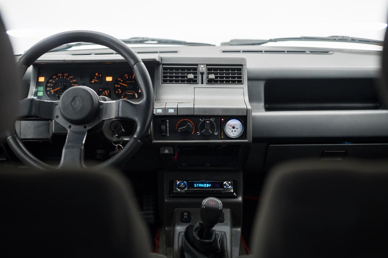 Renault R 5 TURBO CONSERVATA