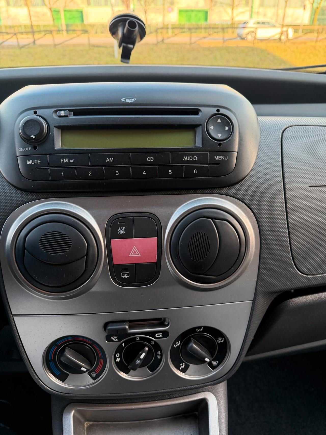 Fiat Qubo 1.3 MJT 75 CV