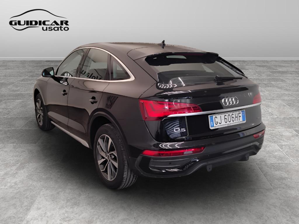 AUDI Q5 Sportback 2021 - Q5 Sportback 40 2.0 tdi mhev 12V Busines