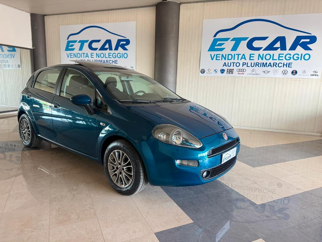Fiat Grande Punto 1.3 MJT 75 CV 5 porte S&S Virgin Radio tetto panoramico apribile