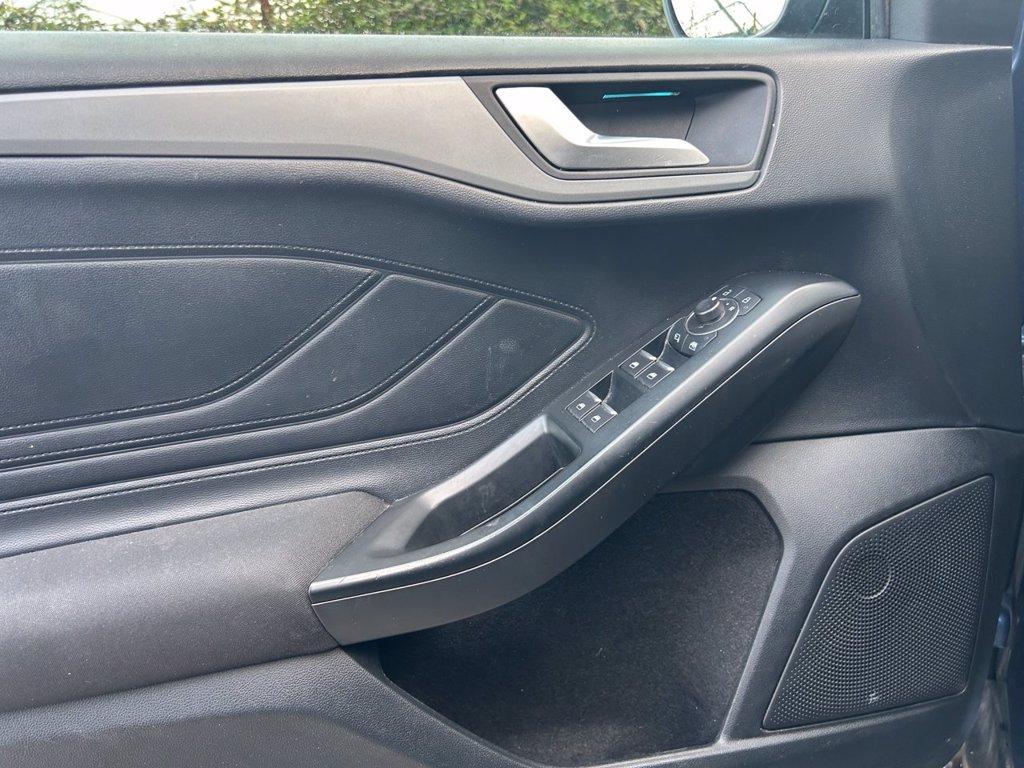 FORD Focus SW 1.0t ecoboost h ST-Line 125cv del 2022