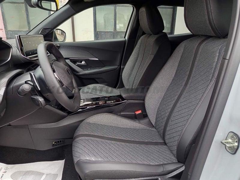 Peugeot 2008 2008 1.2 hybrid Allure 136cv e-dcs6