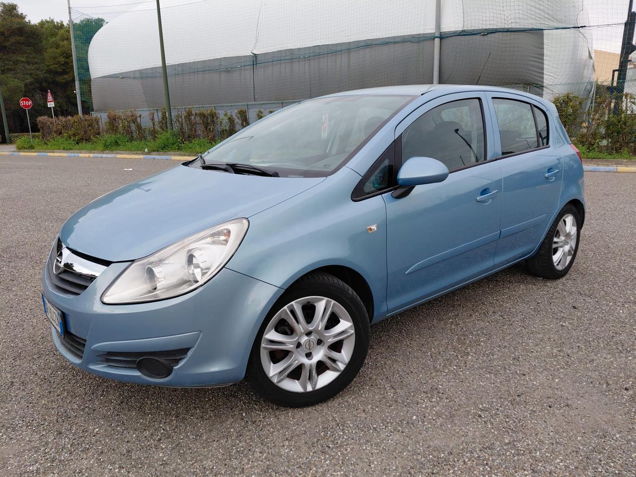 Opel Corsa 1.2 5 porte Enjoy