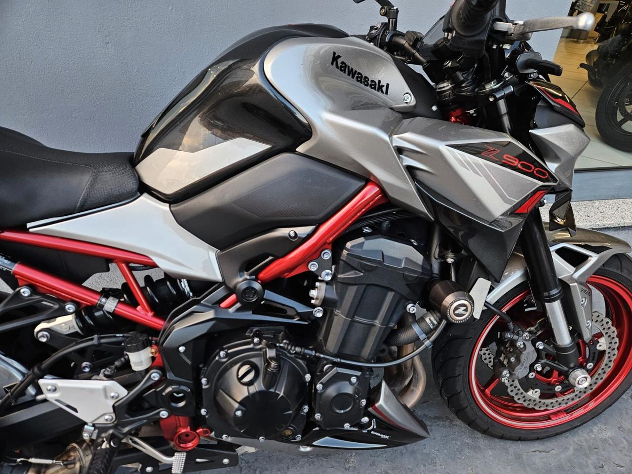 Kawasaki Z 900 - 2023