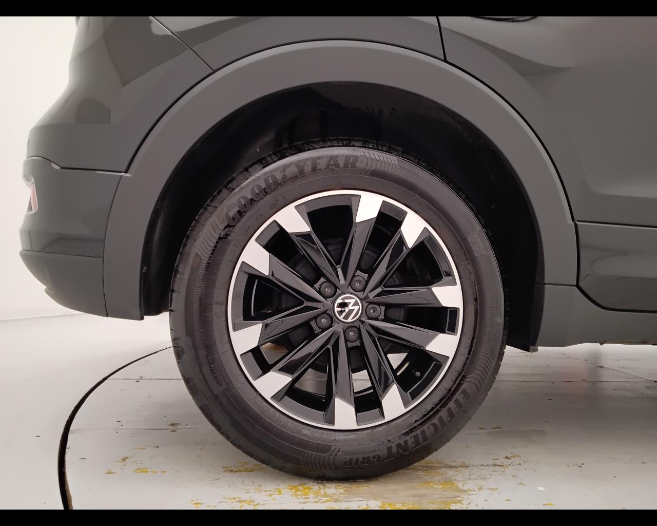 VOLKSWAGEN T-Cross 2019 - T-Cross 1.0 tsi R-LINE 95cv