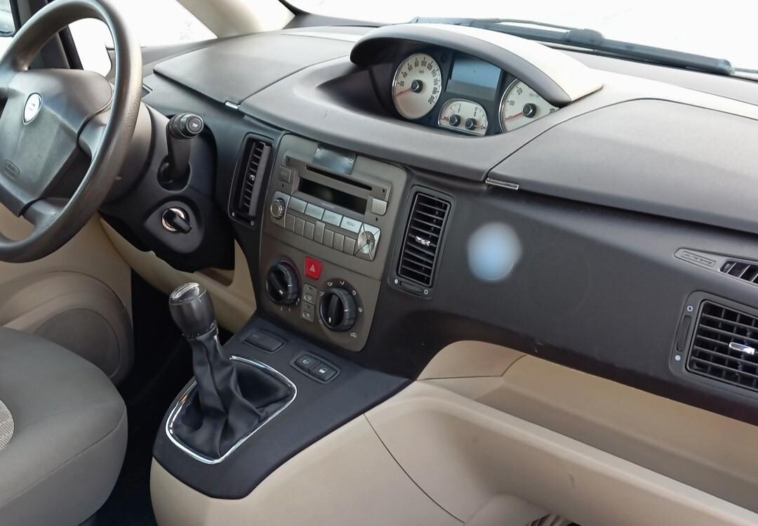 Lancia MUSA 1.3 Multijet 16V Oro