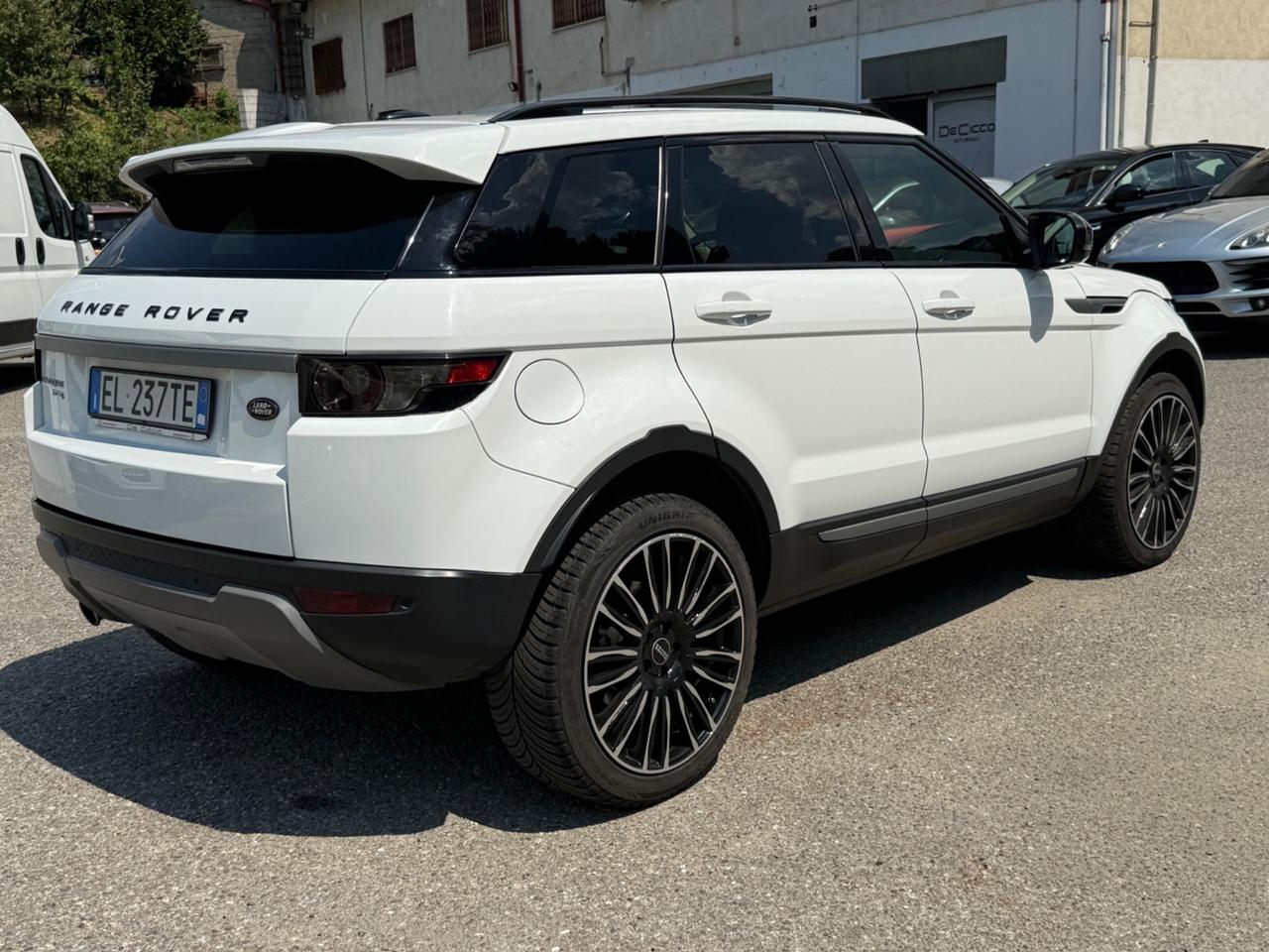 Land Rover Range Rover Evoque 2.2 TD4 5p. Dynamic 4WD
