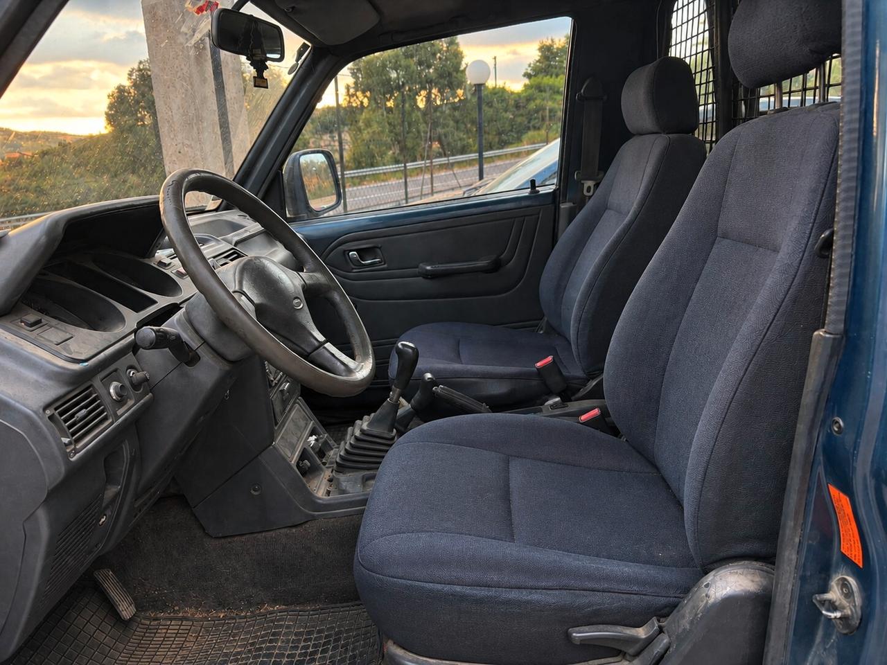 Mitsubishi Pajero 2.5 TDI GLX - 1991